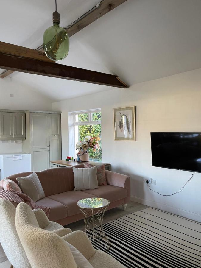 Cosy Apartment With Fire Stove Athlone Exterior photo